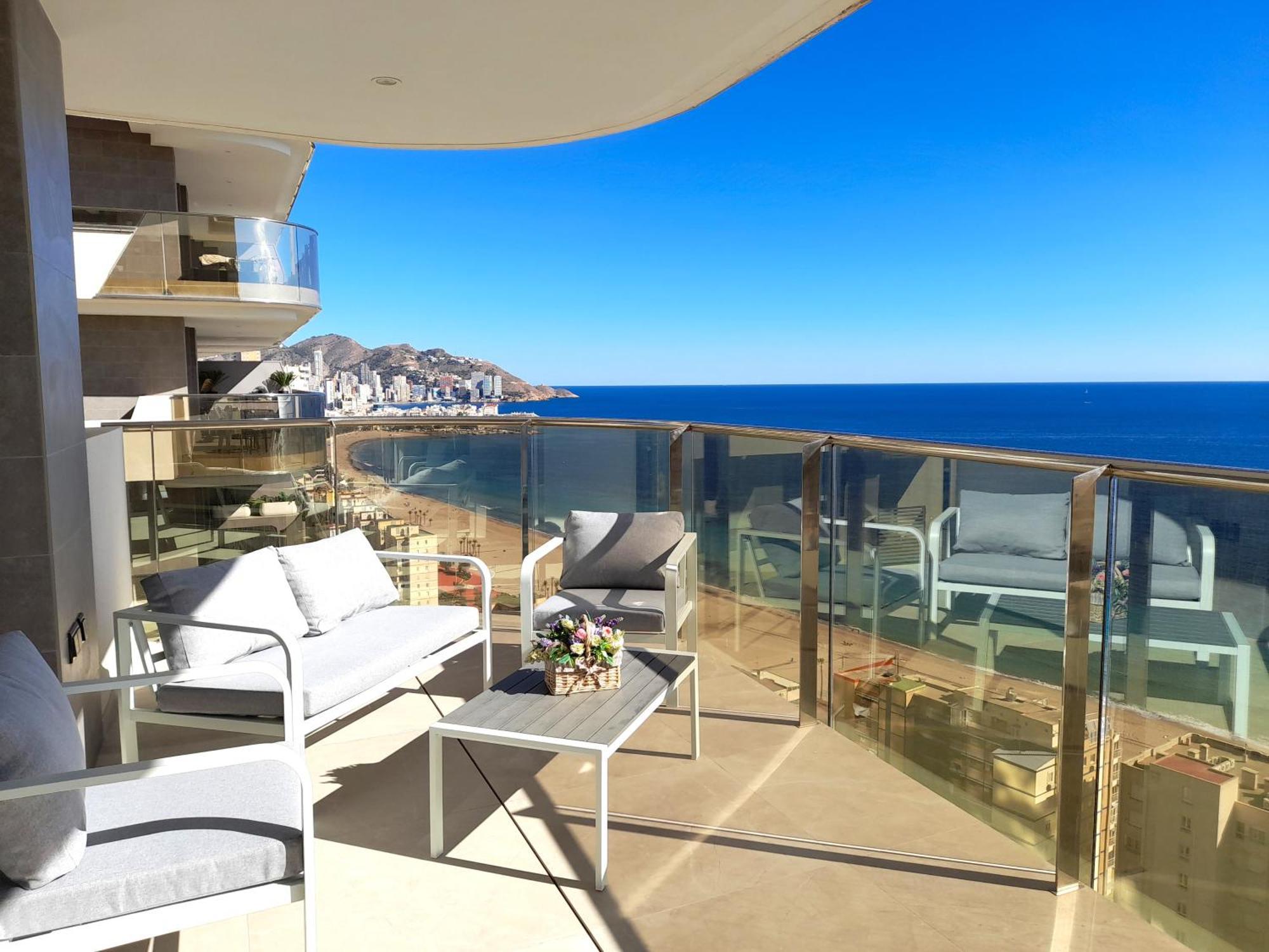Sunset Cliffs Sea View Apartments 14 Floor ベニドルム エクステリア 写真