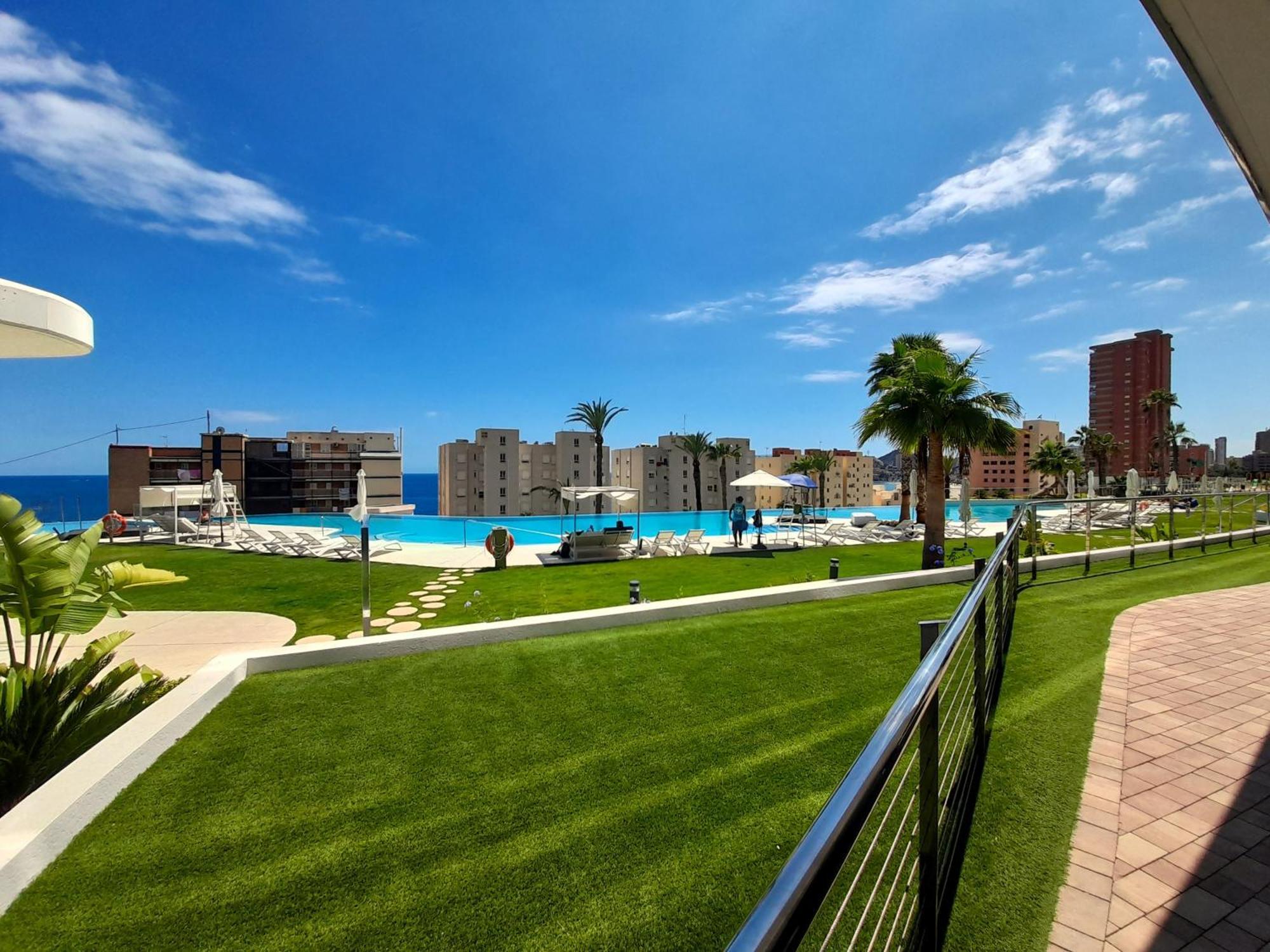 Sunset Cliffs Sea View Apartments 14 Floor ベニドルム エクステリア 写真
